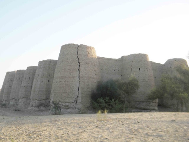 Jaisalmer Fort in the desert